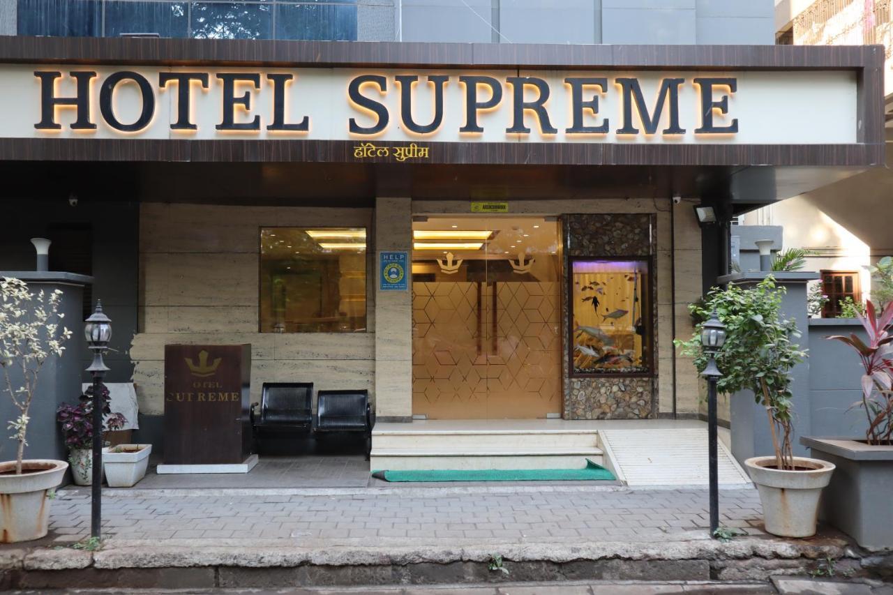 Hotel Supreme - Cuffe Parade Bombaim Exterior foto